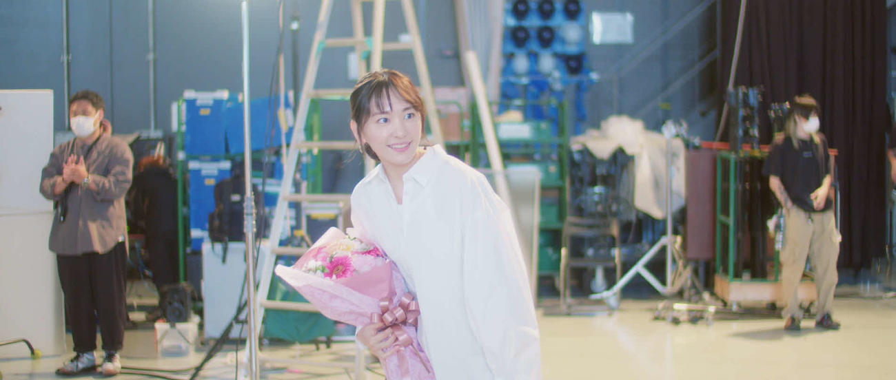 「ソフラン　アロマリッチ」の新テレビCM「よきかな」篇に出演した新垣結衣