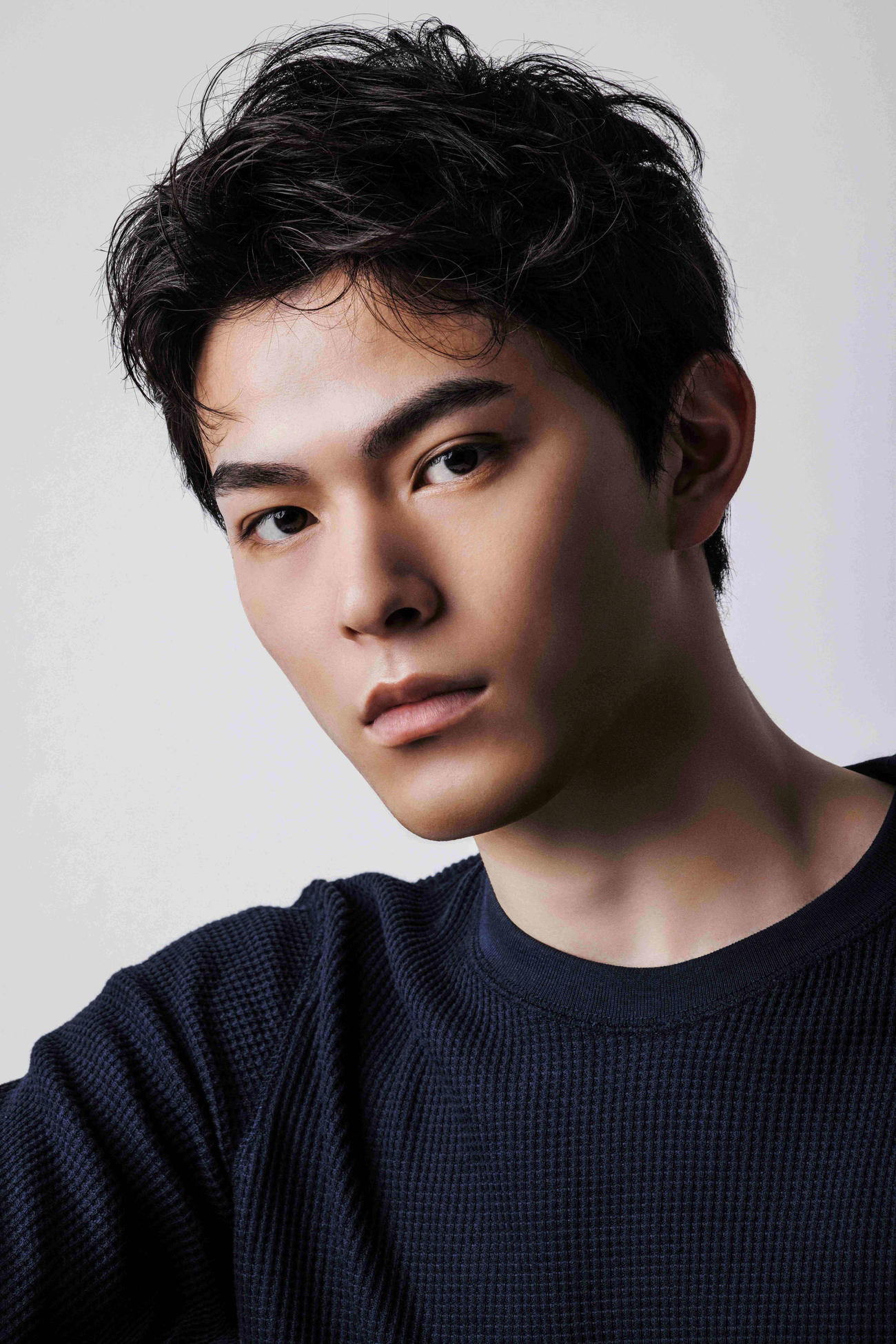 舞台「このレールはドラマチック」に出演する松大航也