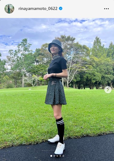 山本里菜アナウンサーのインスタグラムから