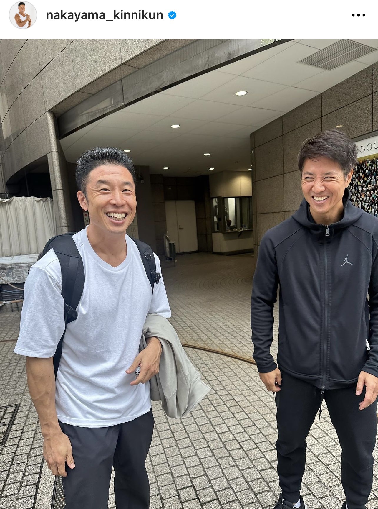 笑顔のケイン・コスギとなかやまきんに君（なかやまきんに君のインスタグラムから）