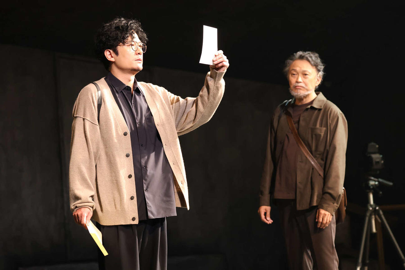 舞台「多重露光」で稲垣吾郎（左）と相島一之