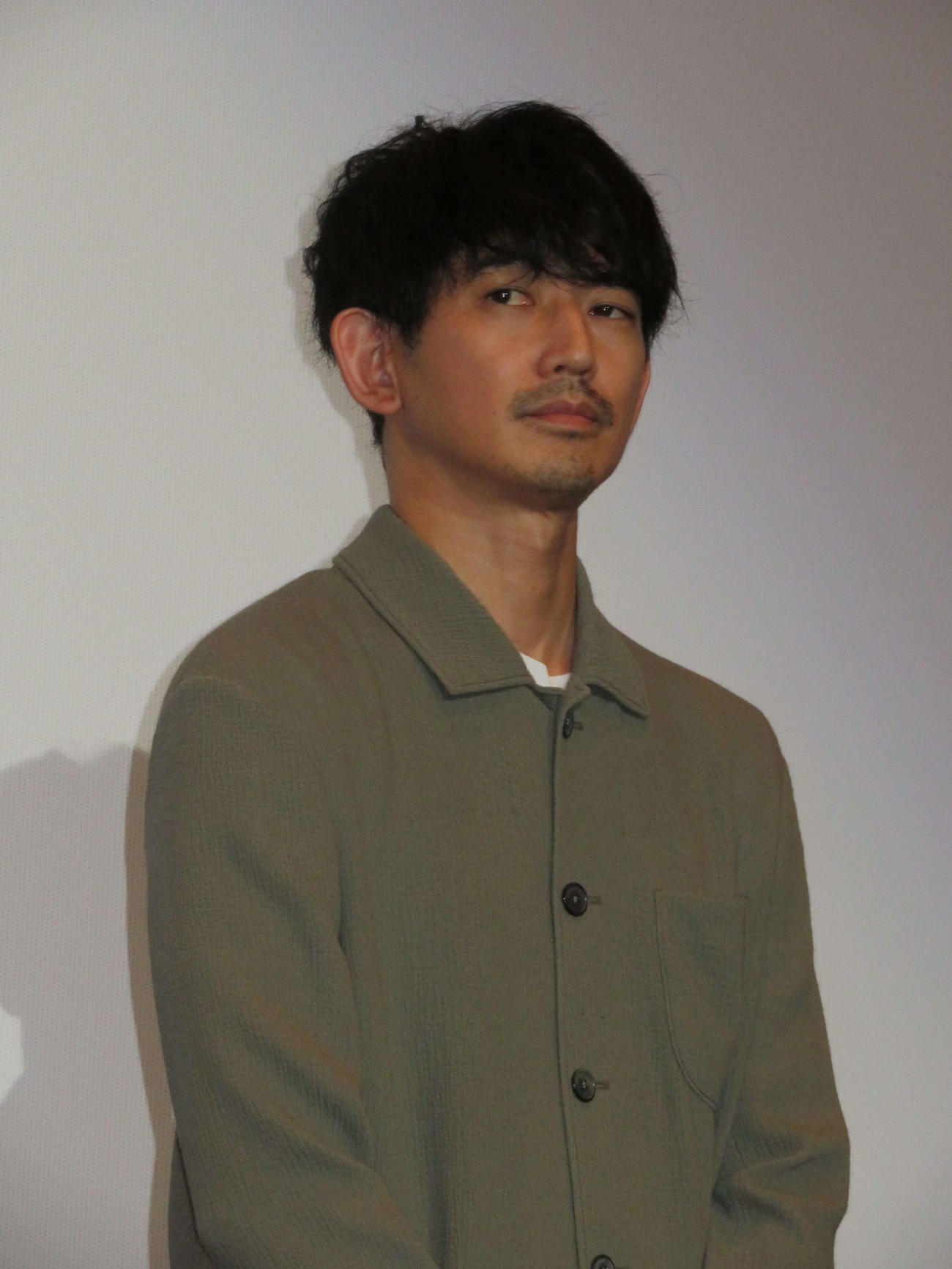 映画「アンダーカレント」公開記念舞台あいさつに登壇した永山瑛太（撮影・村上幸将）