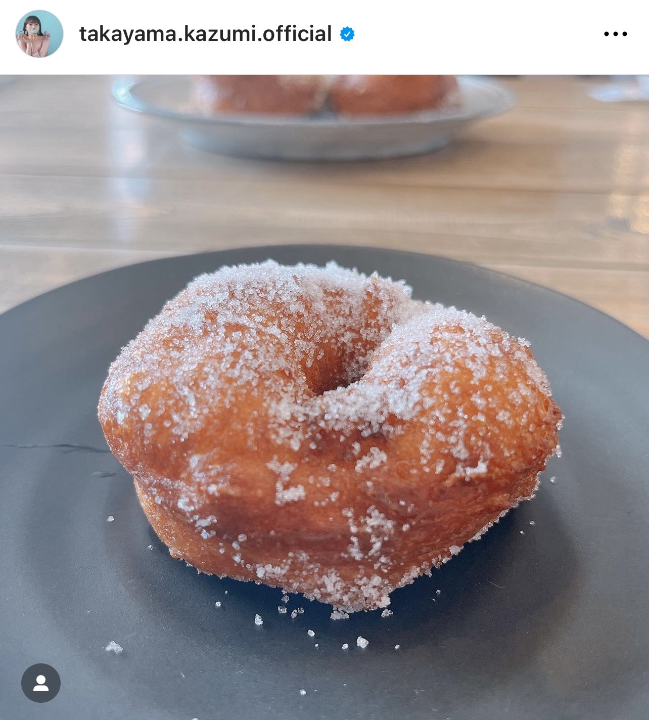 沖縄旅のオフショット（高山一実のインスタグラムから）