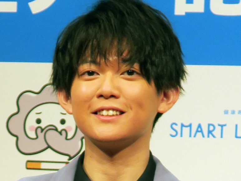 松丸亮吾（22年5月撮影）