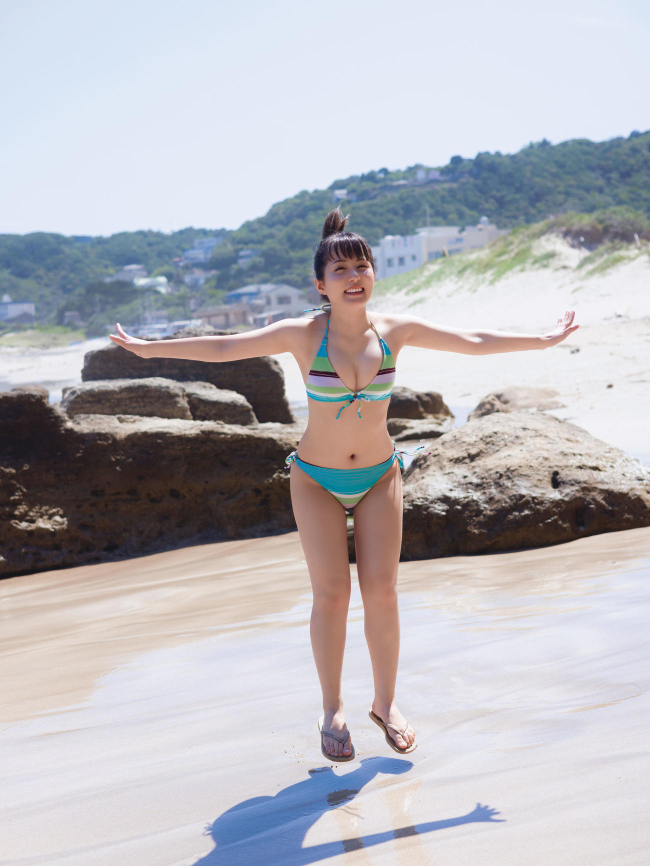 前田美里の写真集「記憶の雫」先行カット（C）撮影：青山裕企、スタイリスト：菅原恵、ヘア＆メイク：佐藤淳