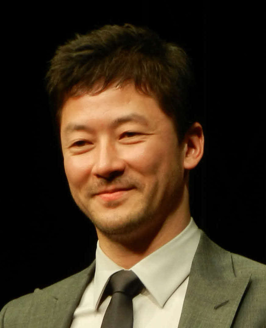 浅野忠信（2011年6月撮影）