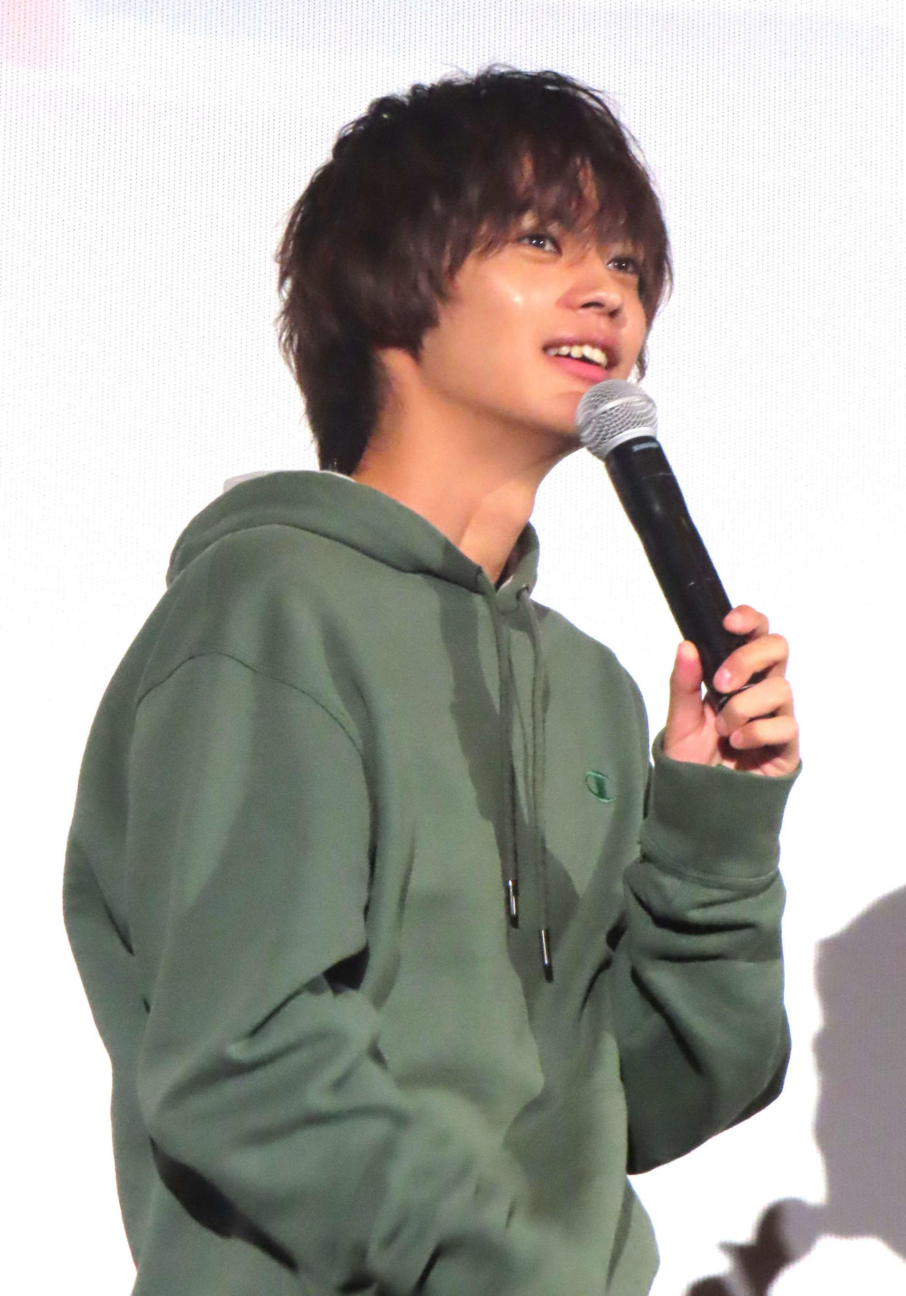 フジテレビ系連続ドラマ「いちばんすきな花」完成披露試写イベントに登壇した神尾楓珠