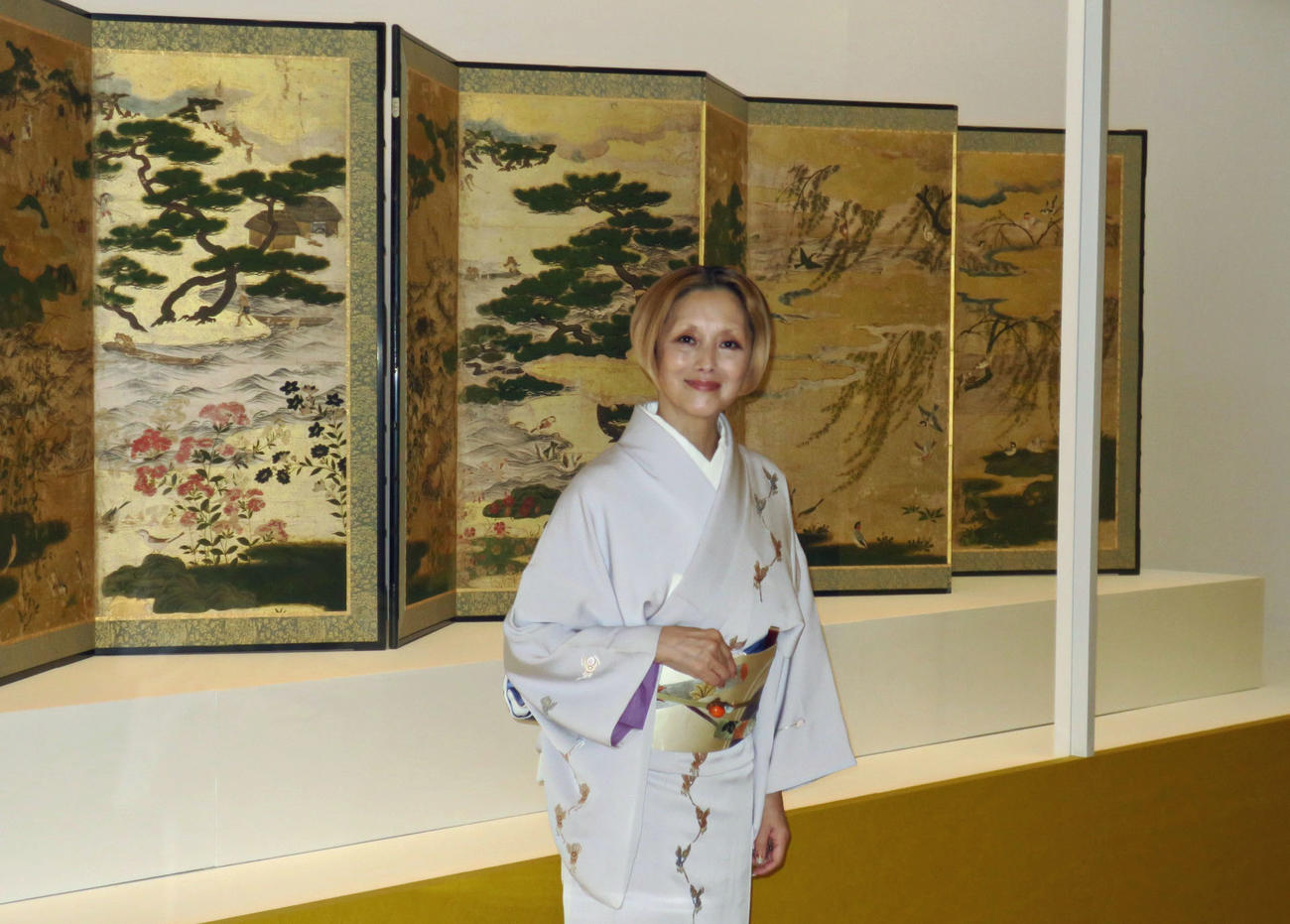 特別展「やまと絵－受け継がれる王朝の美－」の音声ガイドナビゲーターを務める夏木マリ