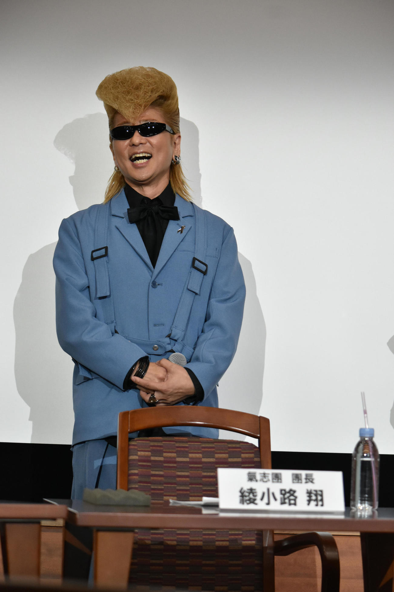 「世界メンタルヘルスデー2023　＃ココロに聞いてみよう！　～私たちの日常とメンタルヘルス～」トークイベントに出席した氣志團の綾小路翔