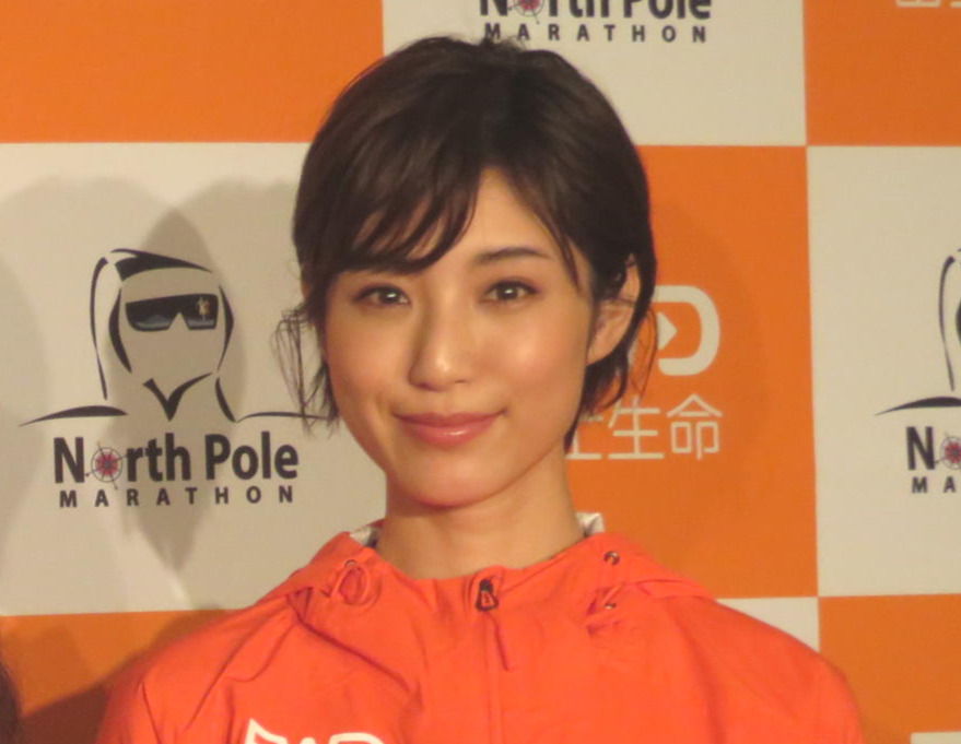 出岡美咲（19年3月撮影）