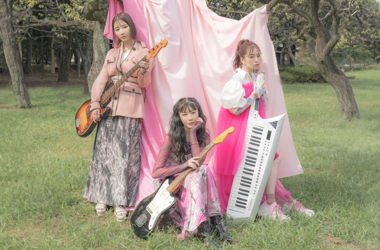 活動再開を発表したSILENT SIREN