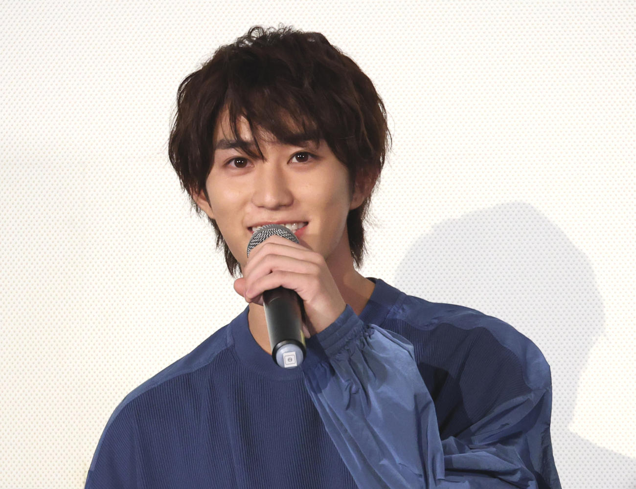 ドラマ「Maybe　恋が聴こえる」試写会舞台あいさつを行った橋本涼（撮影・中島郁夫）