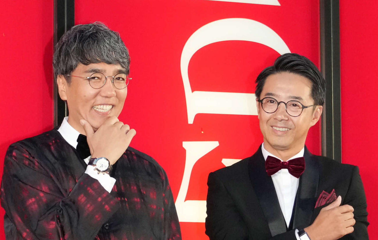 おぎやはぎの小木博明（左）と矢作兼（2023年9月撮影）