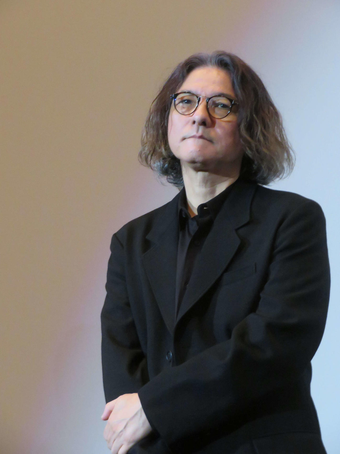 映画「キリエのうた」公開記念舞台あいさつに登壇した岩井俊二監督（撮影・村上幸将）