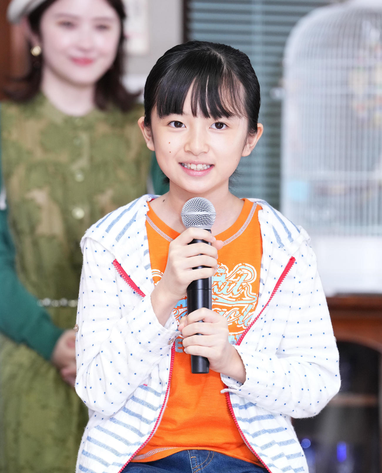 ドラマ「ゆりあ先生の赤い糸」の制作発表記者会見に臨む白山乃愛（撮影・菅敏）