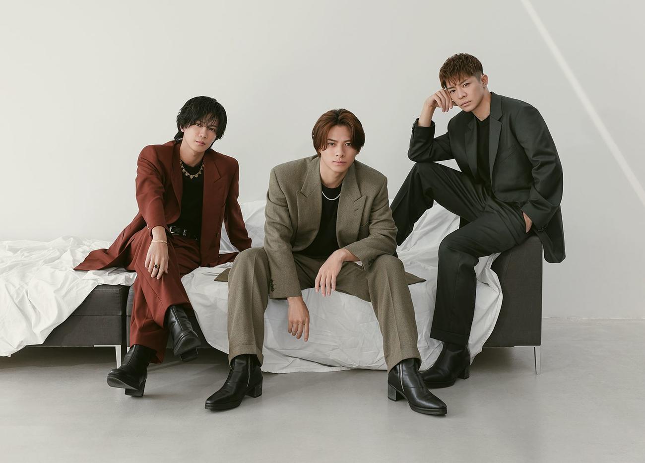 「Number_i」の、左から神宮寺勇太、平野紫耀、岸優太（C）TOBE Co., Ltd.