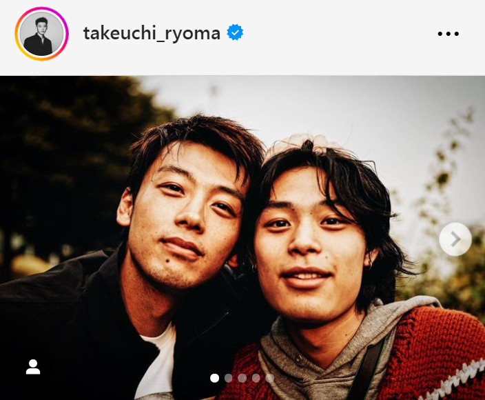 竹内涼真（左）と竹内唯人（竹内涼真のインスタグラムから）