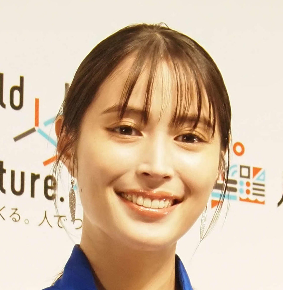 広瀬アリス（23年8月撮影）