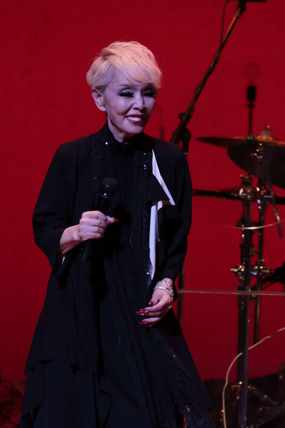 デビュー53周年記念公演を行った研ナオコ