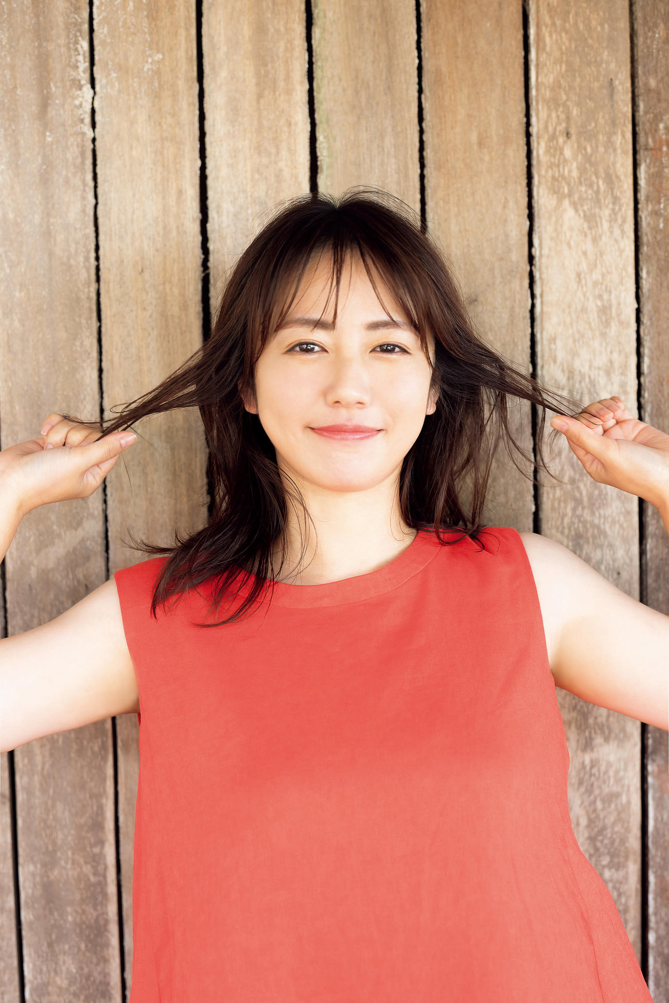磯山さやか写真集「and more」アザーカット（C）松田忠雄／講談社