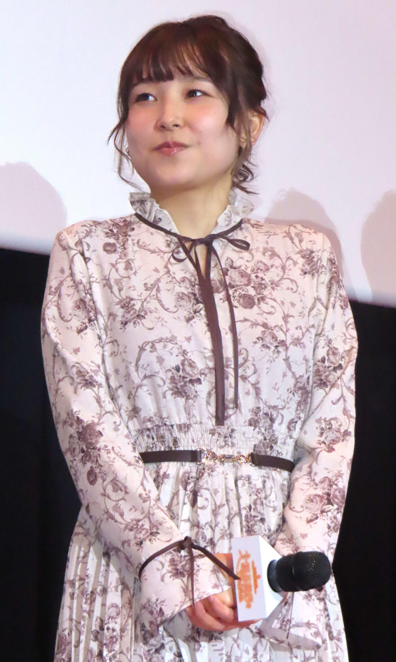 映画「北極百貨店のコンシェルジュさん」公開記念舞台あいさつに出席した川井田夏海