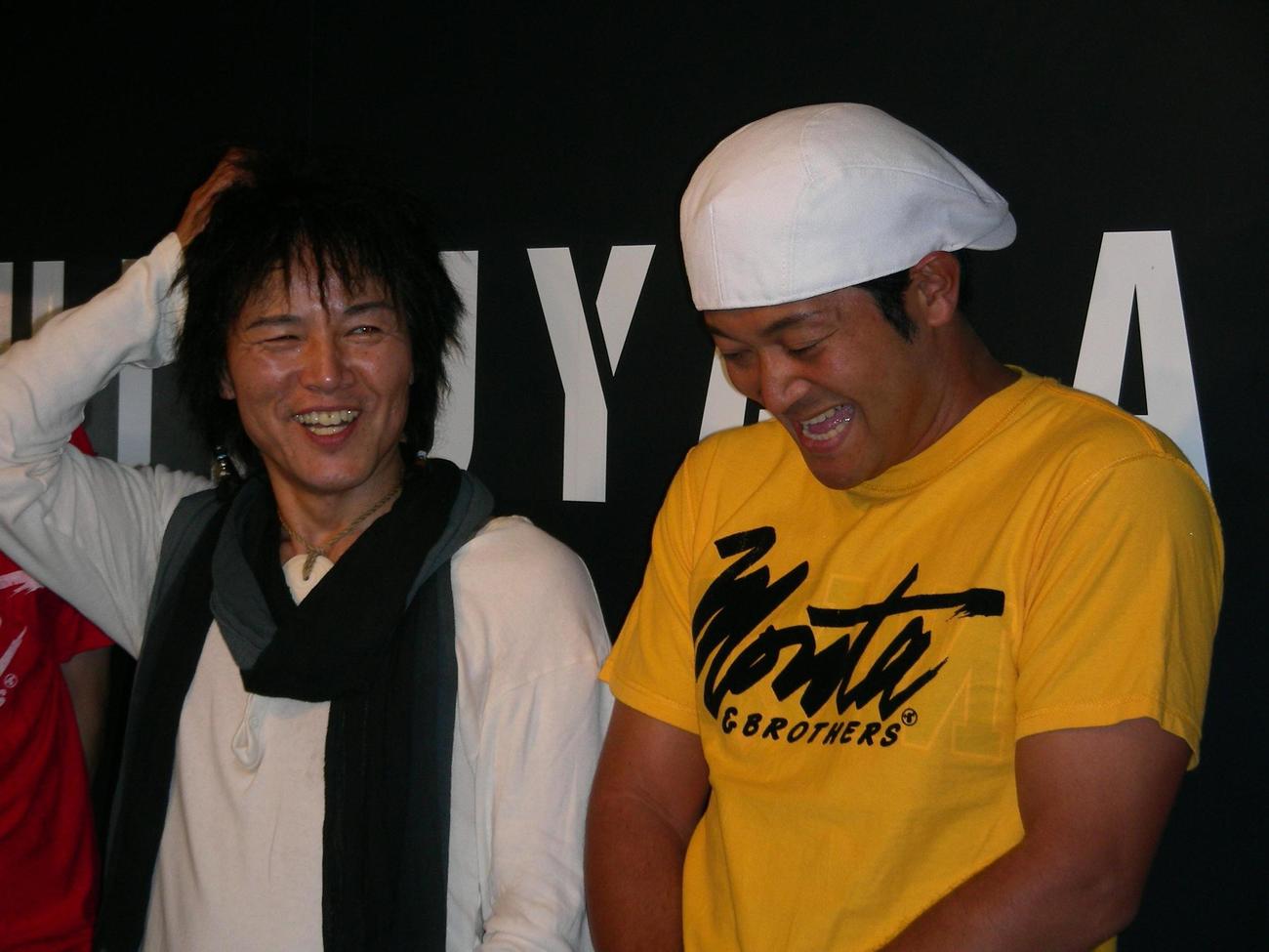 もんた＆ブラザーズ復活ライブ　復活コンサートにゲスト出演した山口智充（2007年撮影）