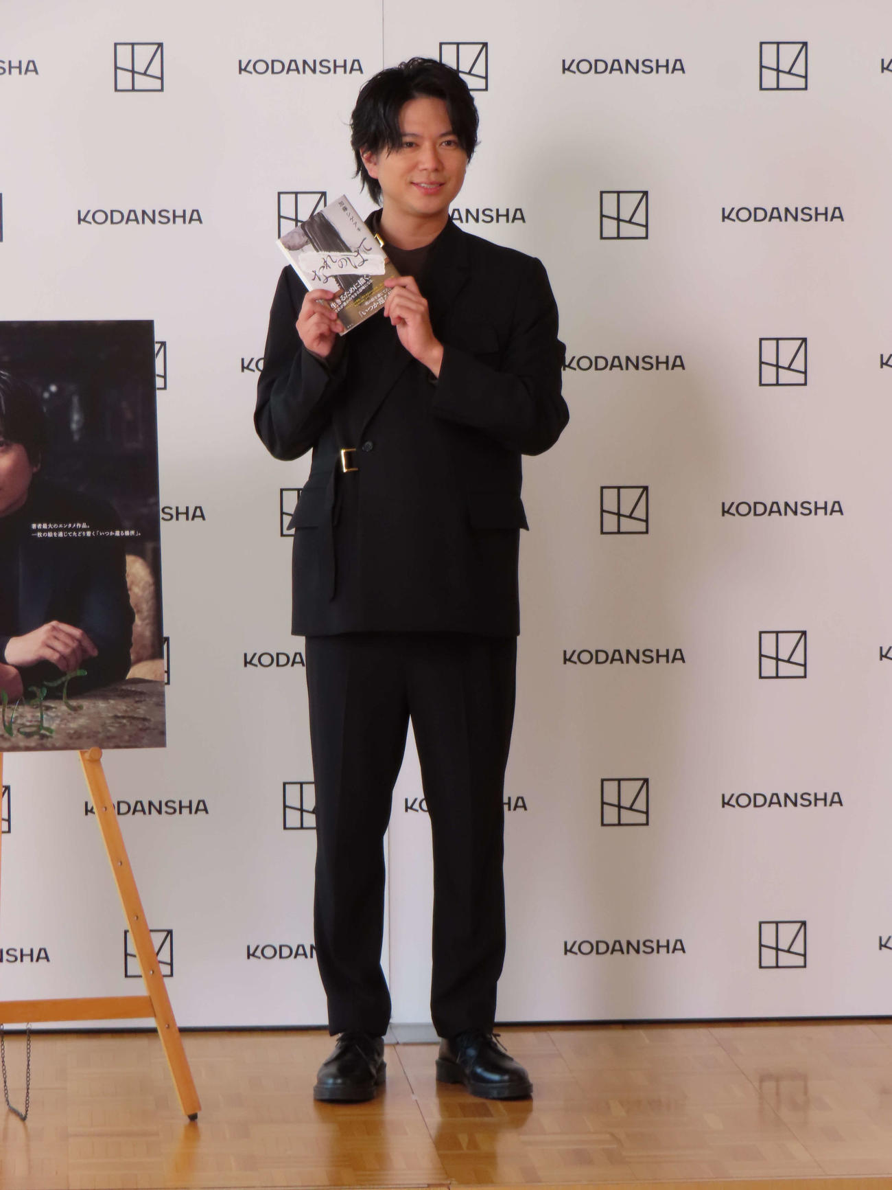 新作小説「なれのはて」出版記念記者会見に臨んだNEWS加藤シゲアキ（撮影・横山慧）