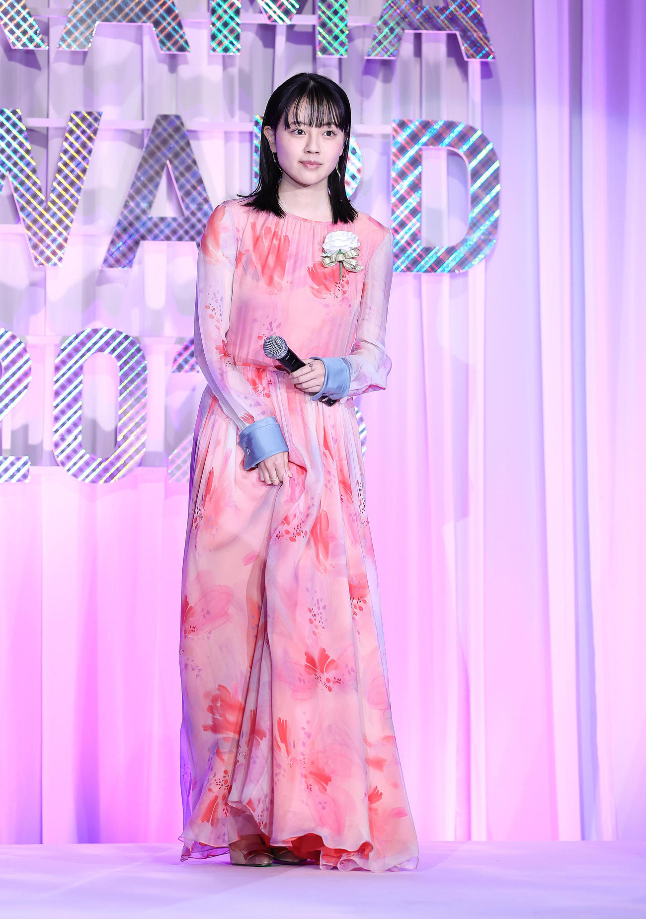 単発ドラマ優秀賞を受賞し、登壇した上坂樹里（撮影・足立雅史）