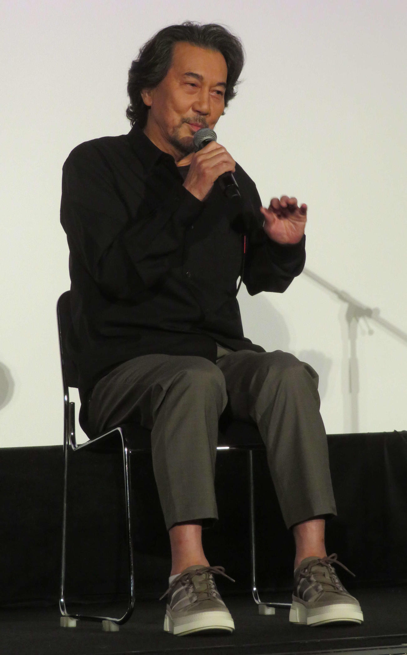 東京国際映画祭で上映された坂本龍一さんのドキュメンタリー映画「「Ryuichi Sakamoto－Opus」上映前にトークを行った役所広司（撮影・村上幸将）