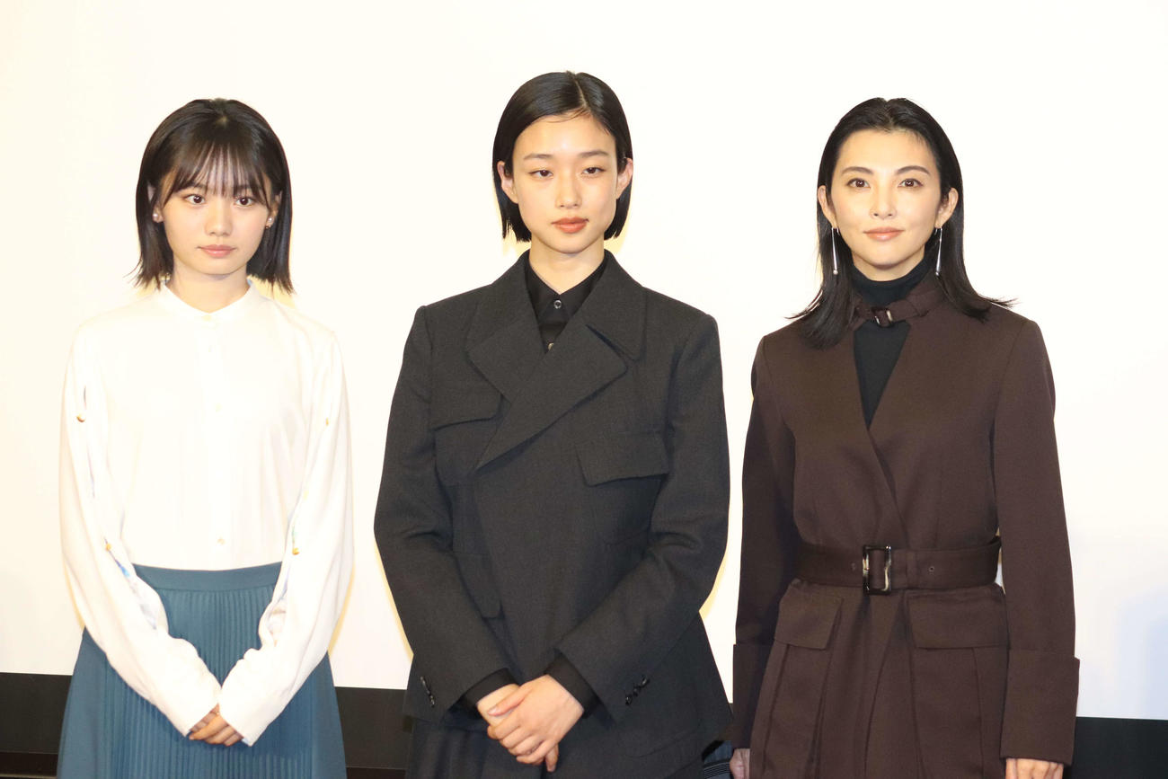 NHKスペシャルシリーズ”宗教2世”「神の子はつぶやく」取材会に出席した根本真陽、河合優実、田中麗奈（撮影・加藤理沙）
