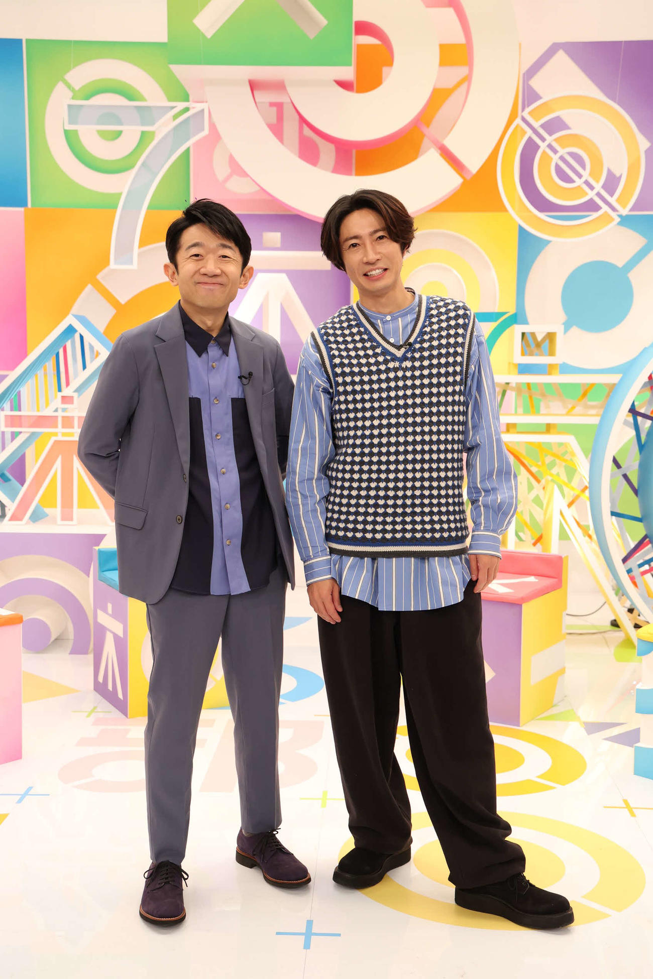 フジテレビ系「木7◎×部（モクシチマルバツブ）」に出演する相葉雅紀（右）とえなりかずき