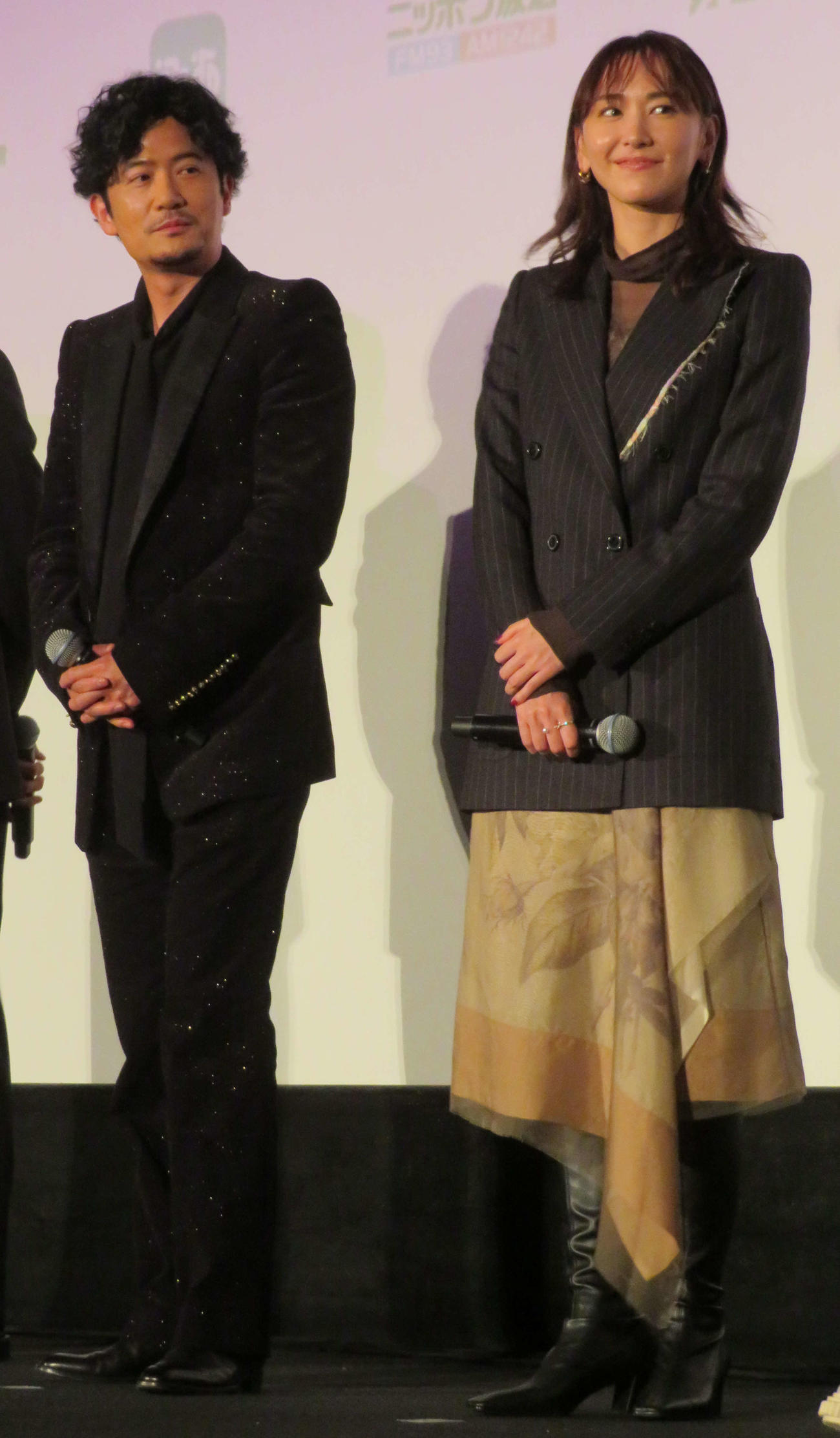 映画「正欲」東京国際映画祭ワールドプレミア上映に登壇した稲垣吾郎と新垣結衣（撮影・村上幸将）