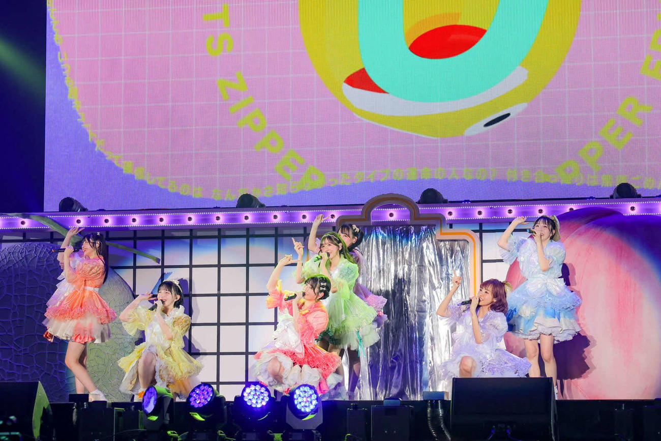 初全国ツアーの最終公演を行ったFRUITSZIPPER