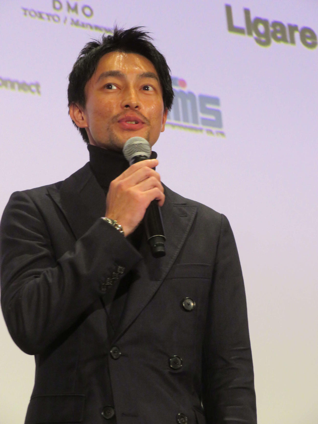 東京国際映画祭で上映された「辰巳」舞台あいさつに登壇した遠藤雄弥（撮影・村上幸将）