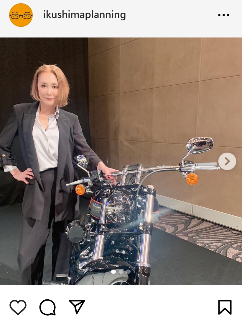 あぶ刑事」浅野温子、バッサリ茶髪の雰囲気激変カッコいい写真に反響