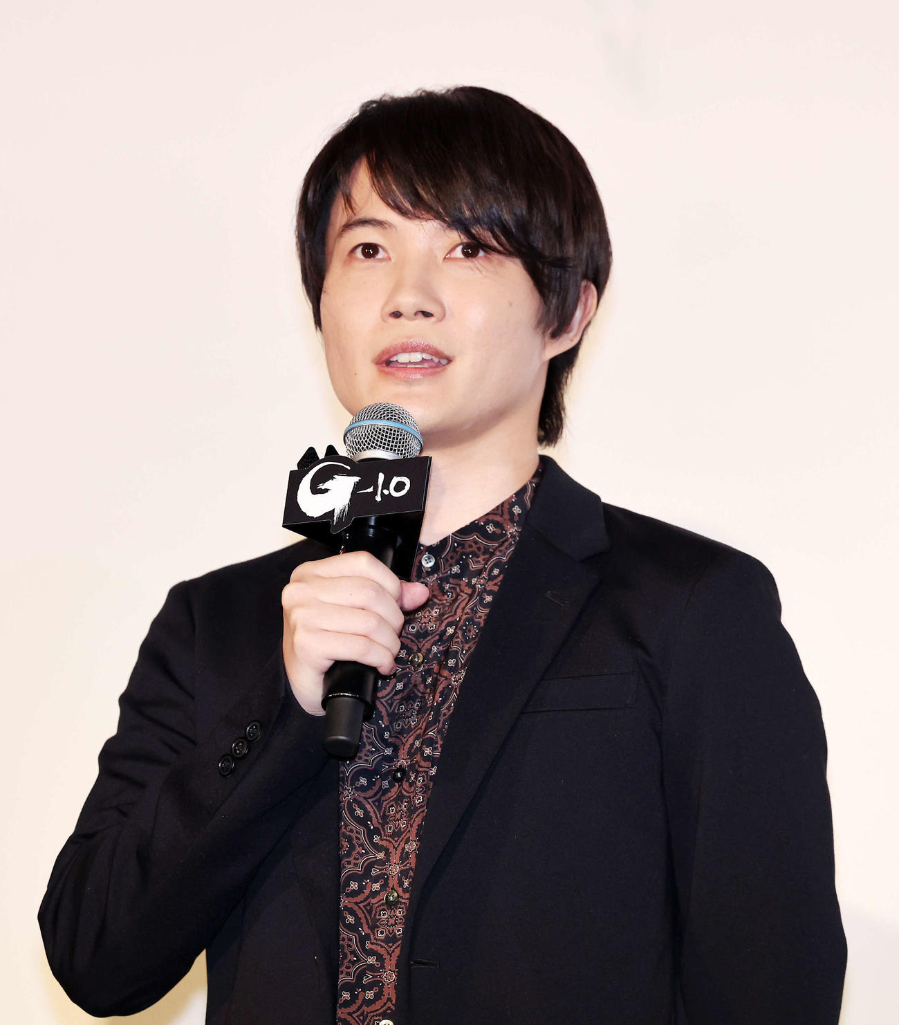 舞台あいさつに臨む神木隆之介（撮影・鈴木正人）
