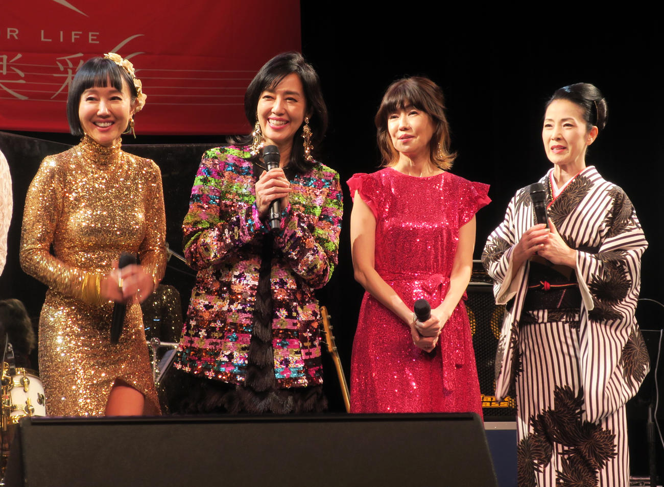 「2023 LIVE FOR LIFE音楽彩」で。左から、工藤夕貴、早見優、松本伊代、坂本冬美