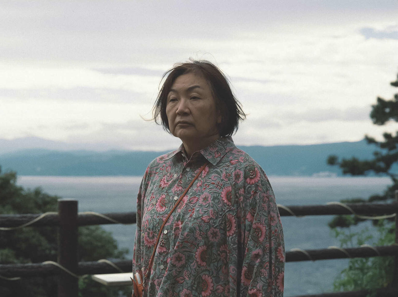 大美賀均監督の初監督中編「義父養父」に出演した松田弘子(C)2023 gram