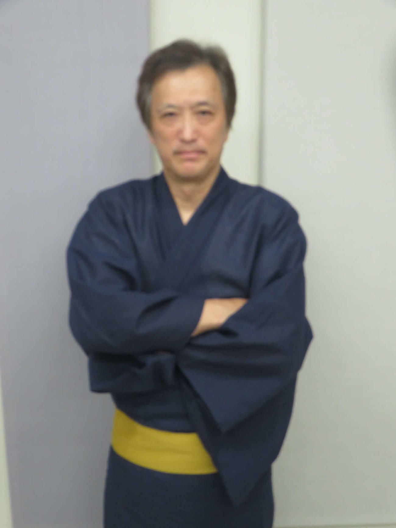 舞台「誠の挽歌」で、新選組の伊東甲子太郎を演じる大鶴義丹