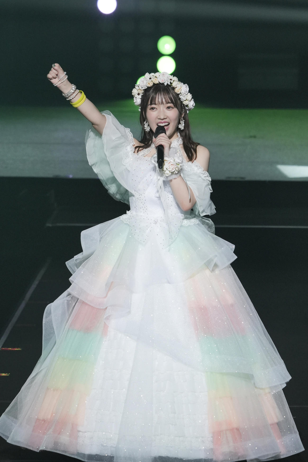 つばきファクトリー2023秋ツアーの卒業セレモニーでパフォーマンスする山岸理子