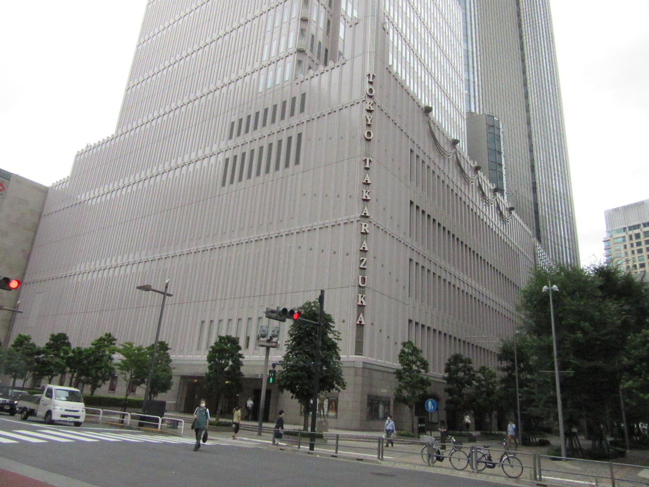 東京宝塚劇場（2022年撮影）