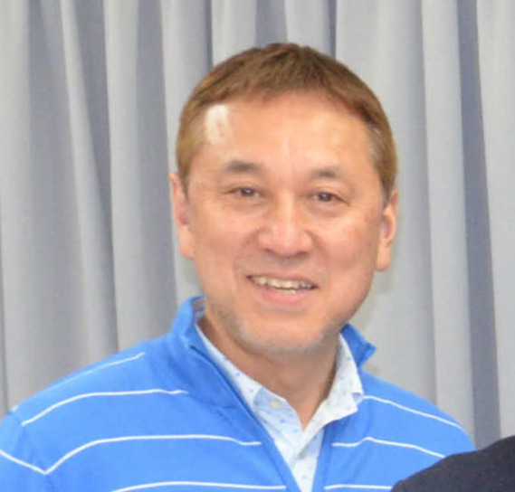 岡博之副社長