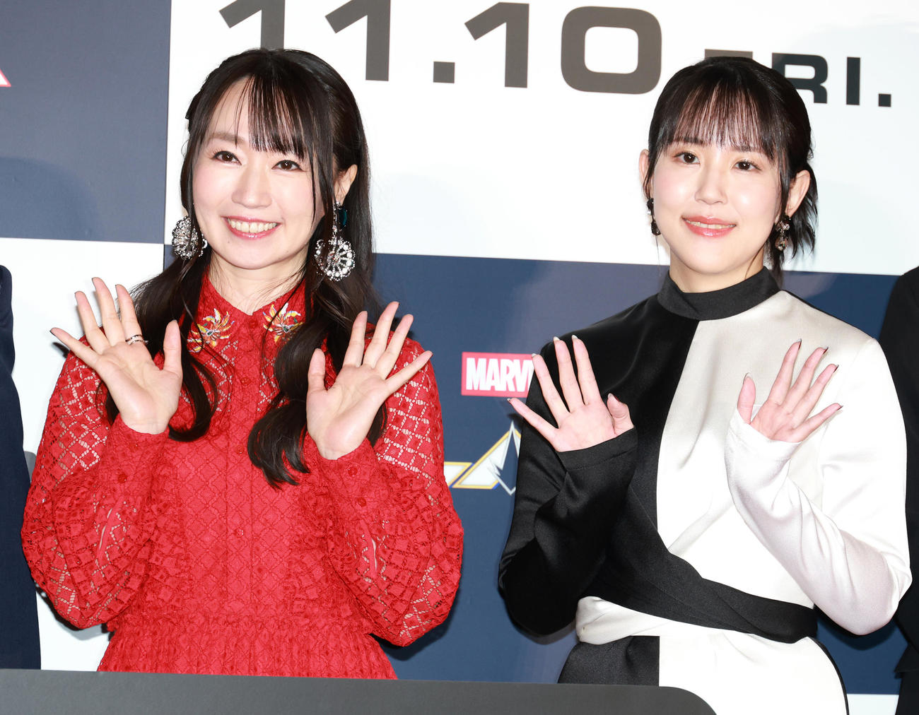 映画「マーベルズ」ジャパンプレミアイベントに参加した水樹奈々（左）と村中知（撮影・中島郁夫）