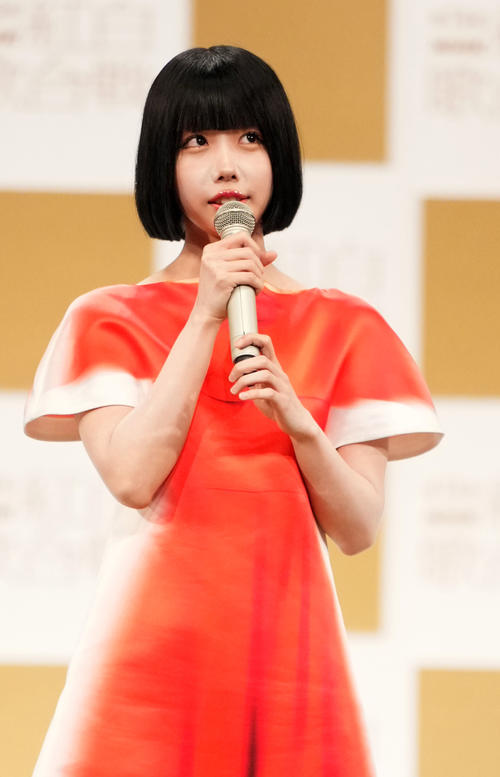 紅白歌合戦初出場が決まり喜びを語るano(撮影・横山健太)