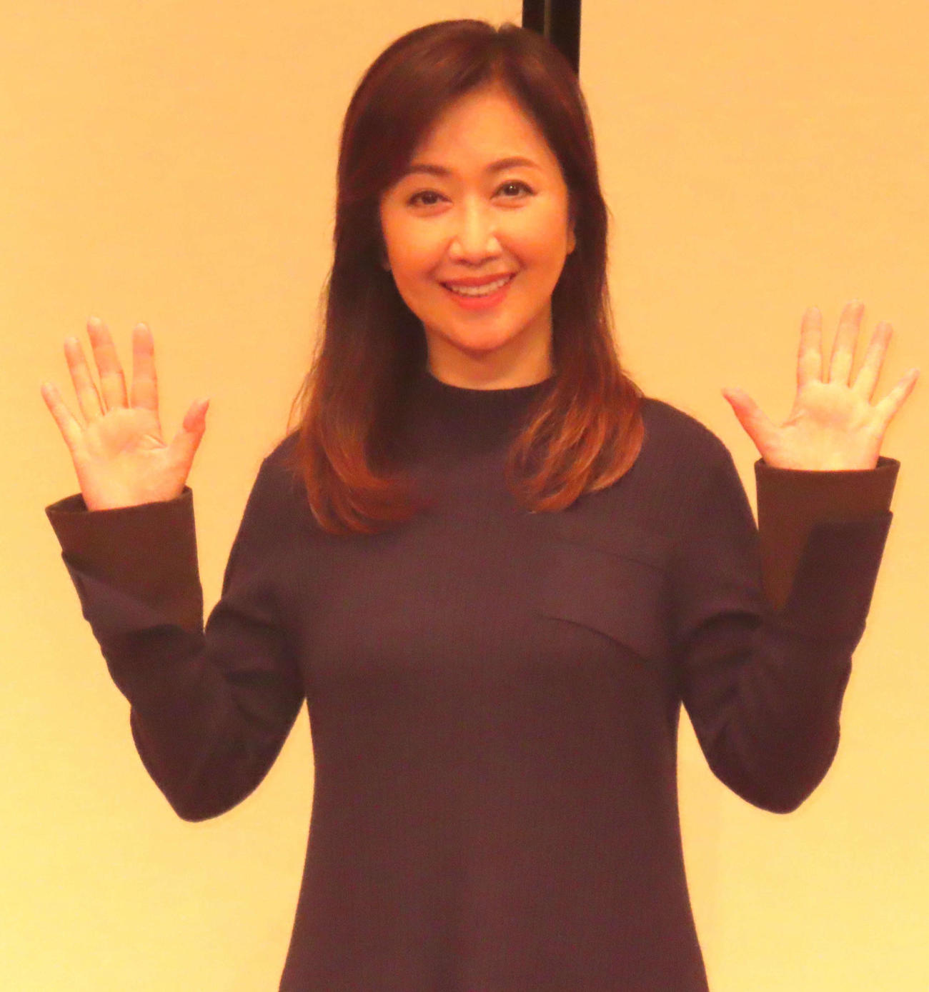 第二回杉友寄席「笑って健康落語」に登場した伍代夏子