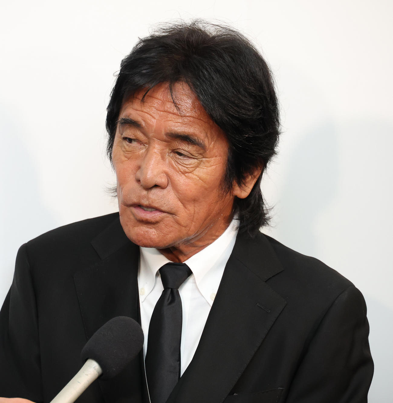 大橋純子さんとの思い出を語る松崎しげる（2023年11月15日撮影）