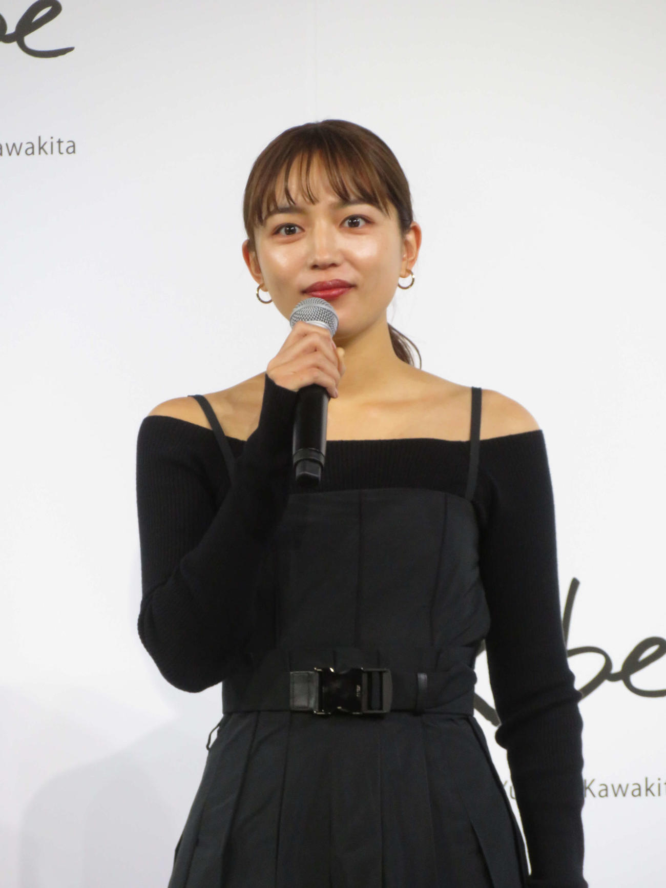 「＆be」コスメプロデュース発表会に登壇した川口春奈（撮影・村上幸将）