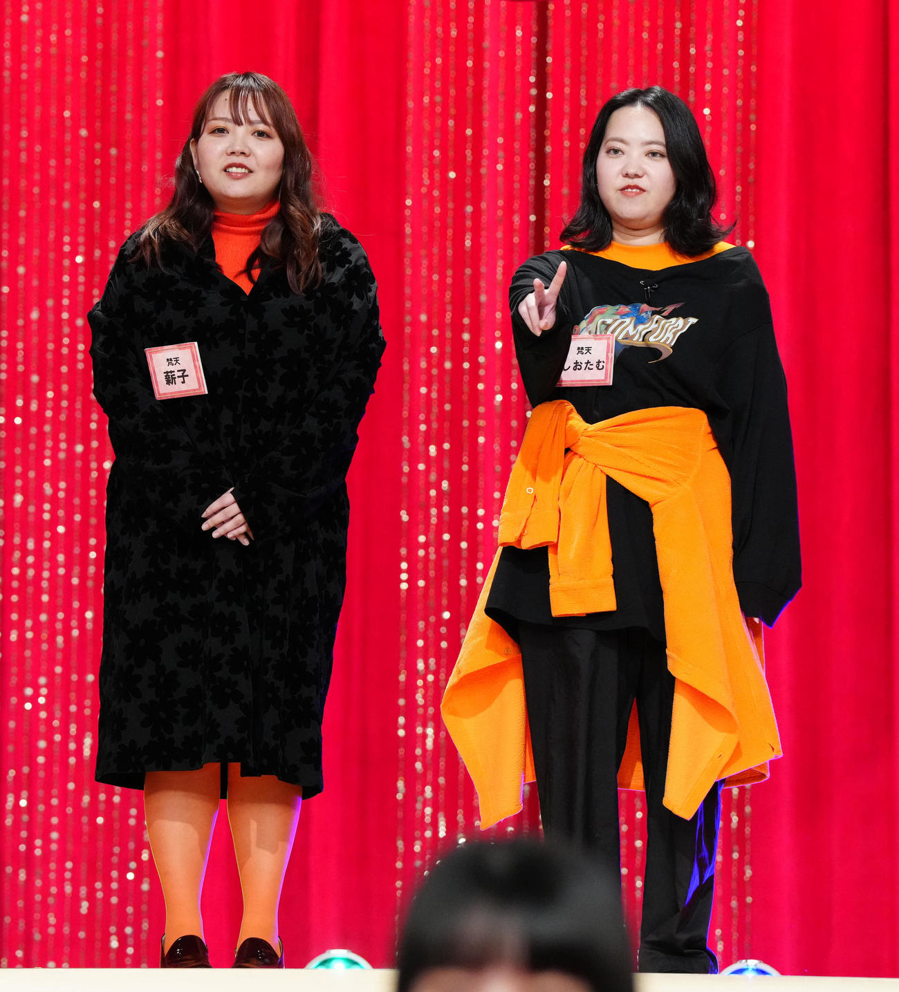 「女芸人No．1決定戦　THE W 2023」の決勝に進出した梵天の薪子（左）としおたむ（撮影・江口和貴）