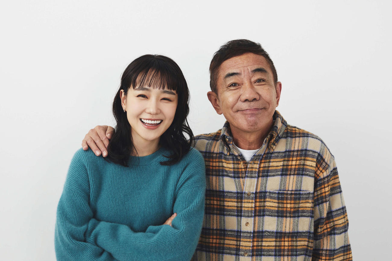 「春になったら」でダブル主演を務める奈緒と木梨憲武