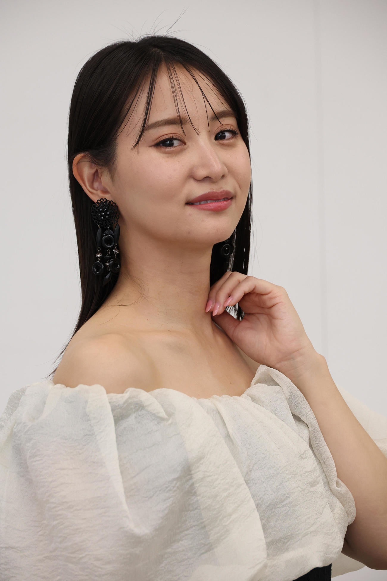 写真集「Capricious」発売について語った永尾まりや（撮影・中島郁夫）